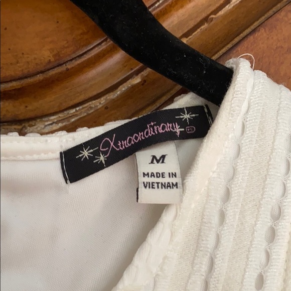 NWOT Stunning White Dress - Picture 2 of 7